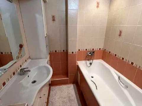 квартира за адресою Академіка Білецького вул., 10