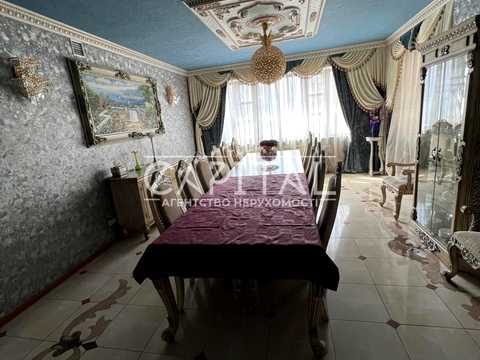 комерційна за адресою Євгена Чикаленка вул. (Пушкінська), 32-Б