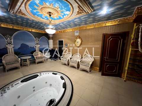 комерційна за адресою Євгена Чикаленка вул. (Пушкінська), 32-Б