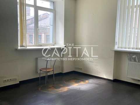 коммерческая по адресу Calle Dilova ул. (Димитрова), 5