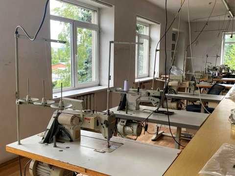 комерційна за адресою Польова вул., 57а