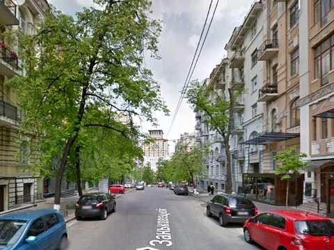 комерційна за адресою Київ, Заньковецької вул., 5/2