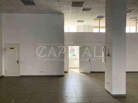 комерційна за адресою Степана Бандери просп. (Московський), 8