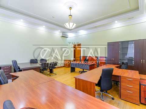 комерційна за адресою Київ, Липська вул., 10