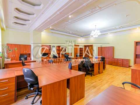 комерційна за адресою Київ, Липська вул., 10