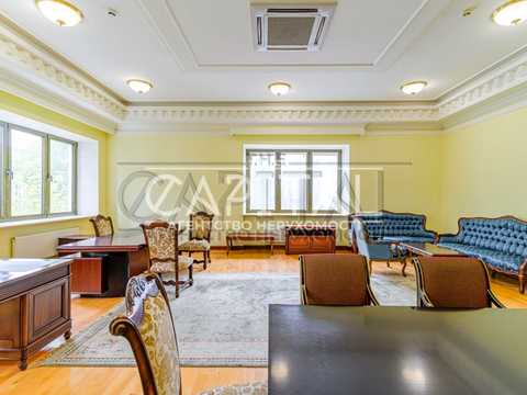 комерційна за адресою Київ, Липська вул., 10
