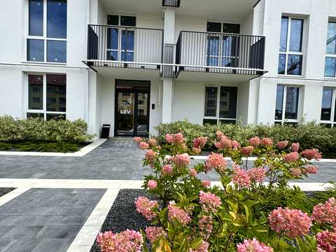 квартира за адресою Червоної Калини вул., 8