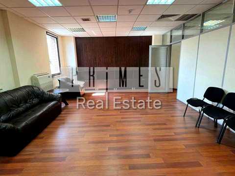 комерційна за адресою Саксаганського вул., 120