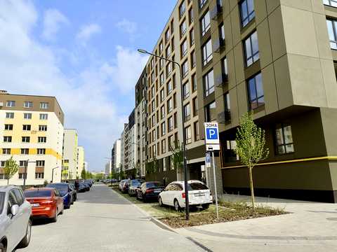 квартира за адресою Героїв Крут вул., 4-А