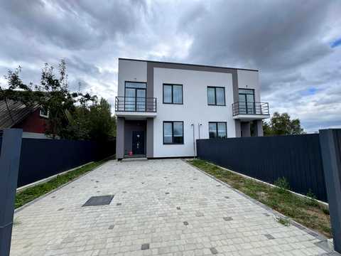 будинок за адресою Потічкова