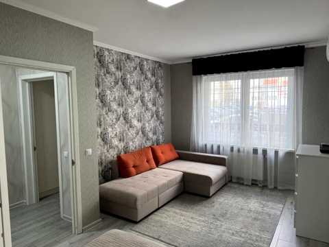квартира за адресою Софії Русової вул., 7