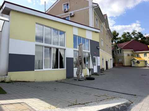 коммерческая по адресу Владимира Брожка ул. (Кіровоградська), 18