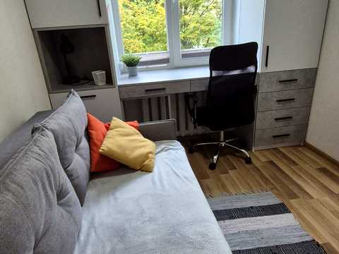 квартира за адресою Наукова вул., 18