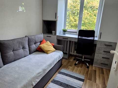 квартира за адресою Наукова вул., 18