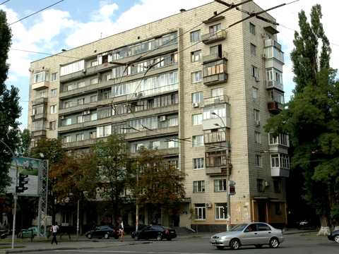 квартира по адресу Леси Украинки бульв., 11