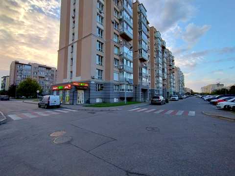 квартира за адресою Метрологічна вул., 56
