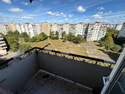 квартира за адресою Василя Стуса вул., 13