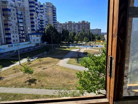 квартира за адресою Соборності України вул. (Дружби Народів), 232в