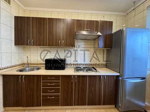 квартира за адресою Анни Ахматової вул., 35-А