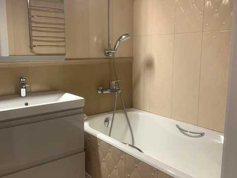 квартира по адресу Гулака-Артемовского ул., 15а
