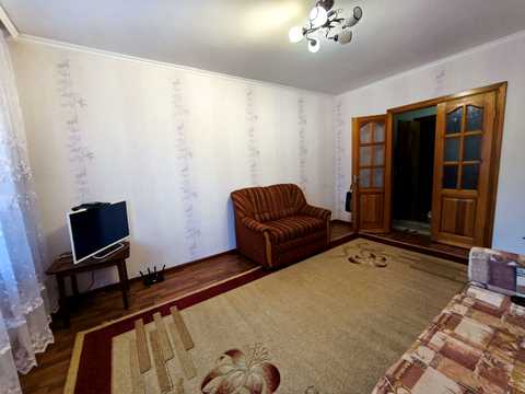 квартира за адресою Ревуцького вул., 19/1