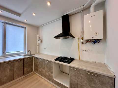 квартира за адресою с. Крюківщина, Єдності вул., 4
