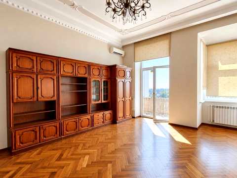 квартира за адресою Чорноглазівська вул., 14