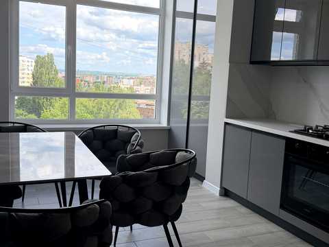 квартира за адресою Свободи вул., 12а