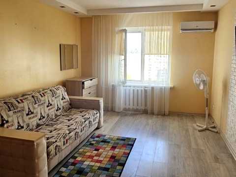 квартира по адресу Драгоманова ул., 12-А