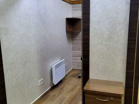 комерційна за адресою Івана Франка вул., 11