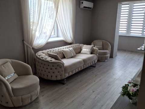 квартира за адресою Театральна вул., 21