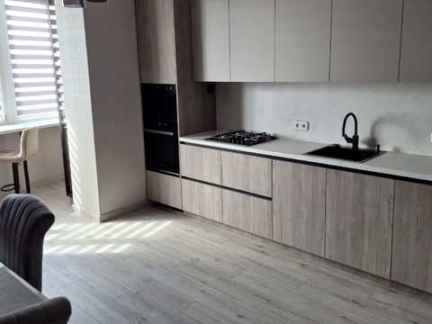 квартира за адресою Театральна вул., 21