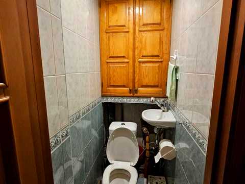 квартира за адресою Анни Ахматової вул., 15