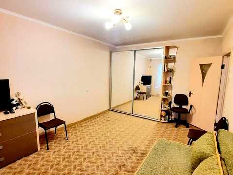 квартира за адресою Стародніпровська вул. (Воронезька), 1