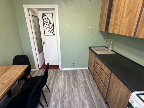 квартира за адресою Чорних Запорожців вул. (Короленка), 50
