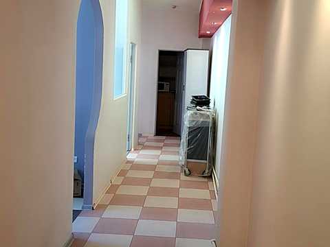 коммерческая по адресу Космонавтов ул., 12