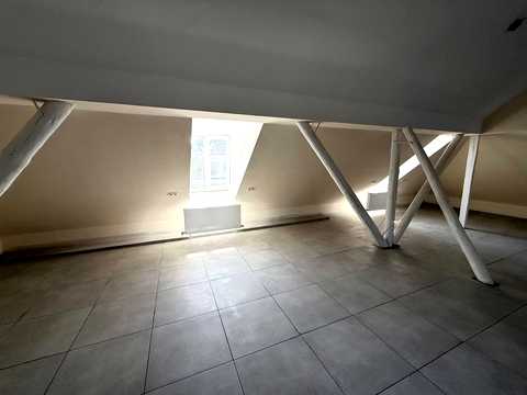 комерційна за адресою Дніпро, Діамантна вул., 5