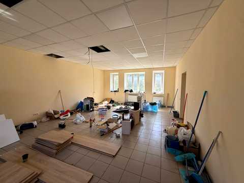 комерційна за адресою Дніпро, Діамантна вул., 5