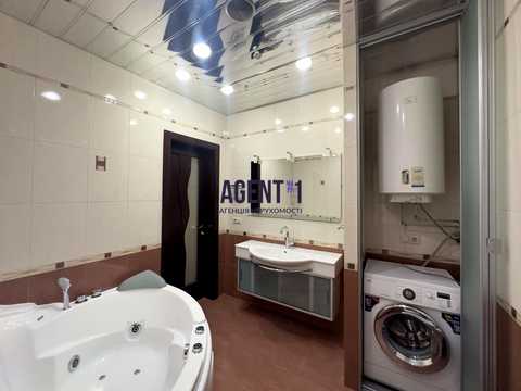 квартира за адресою Дмитрівська вул., 76