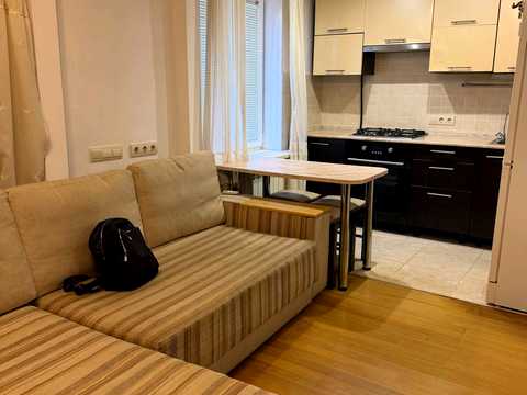 квартира за адресою Новомостицька вул., 6