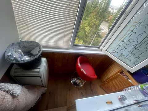 квартира за адресою Космічна вул., 5