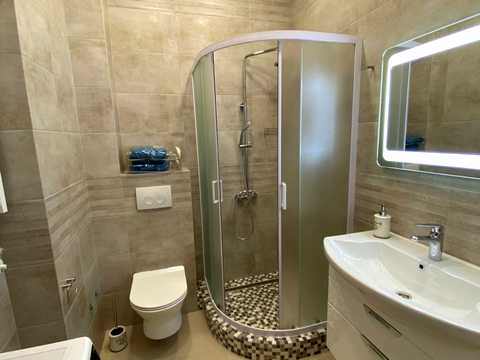 квартира за адресою Дача Ковалевського вул., 121 к1