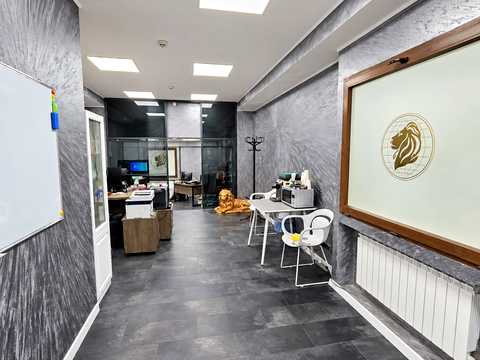 комерційна за адресою Дарвіна вул., 8