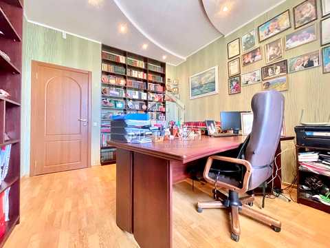 квартира по адресу Грековская ул., 5