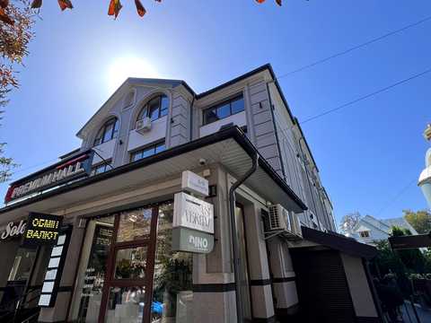 комерційна за адресою Коломия, Лесі Українки бульв., 1