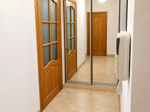 квартира за адресою Героїв Оборони вул., 9/10