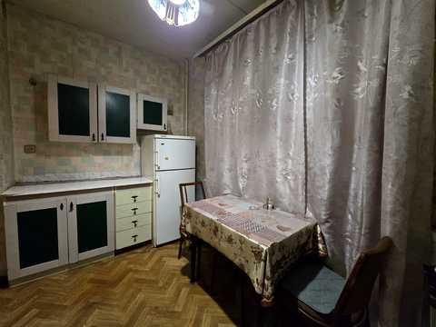 квартира за адресою Рональда Рейгана вул. (Теодора Драйзера), 8-Б