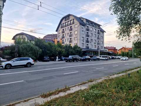 квартира за адресою Успішна вул., 14