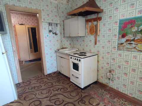 квартира за адресою житловий масив Тополя-3 вул., 8