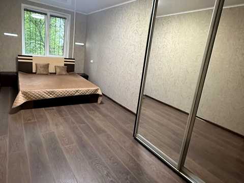 квартира за адресою Андрія Первозванного вул. (Стахурського), 72